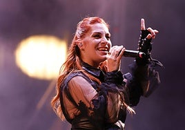 Leire Martínez durante el concierto ofrecido este pasado domingo en la plaza de El Pilar, en Zaragoza.
