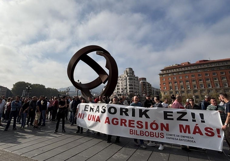 Los trabajadores de Bilbobus denuncian dos agresiones a conductores desde septiembre