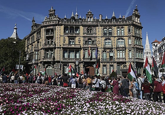 Los sindicatos vascos justifican su decisión de mantener la huelga propalestina: «Todavía queda mucho por hacer»