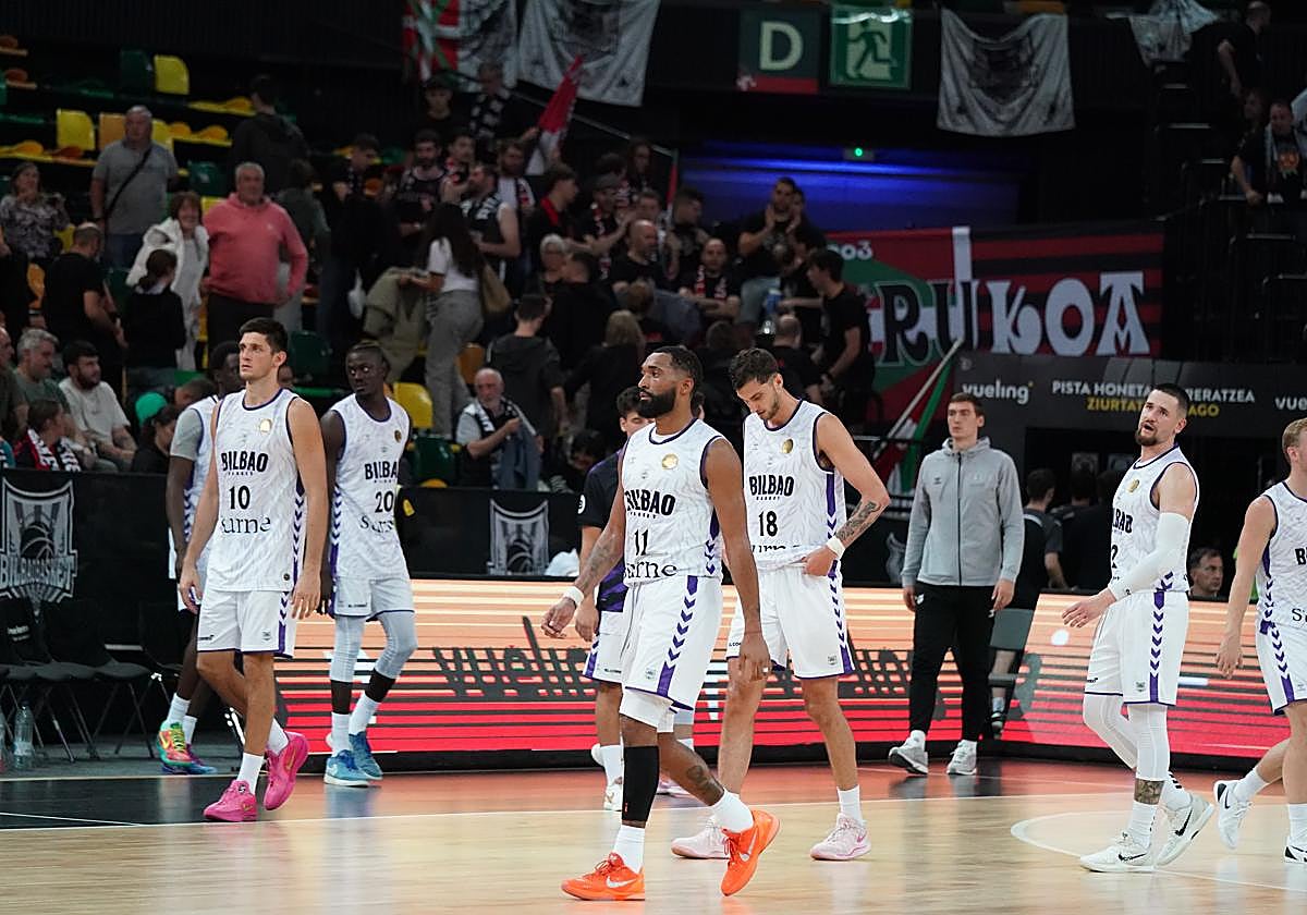 El Surne dejó escapar una ventaja de dieciocho puntos tras diluirse en los últimos minutos