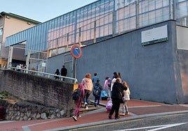 Vista del colegio Rontegi, en Barakaldo, esta mañana.