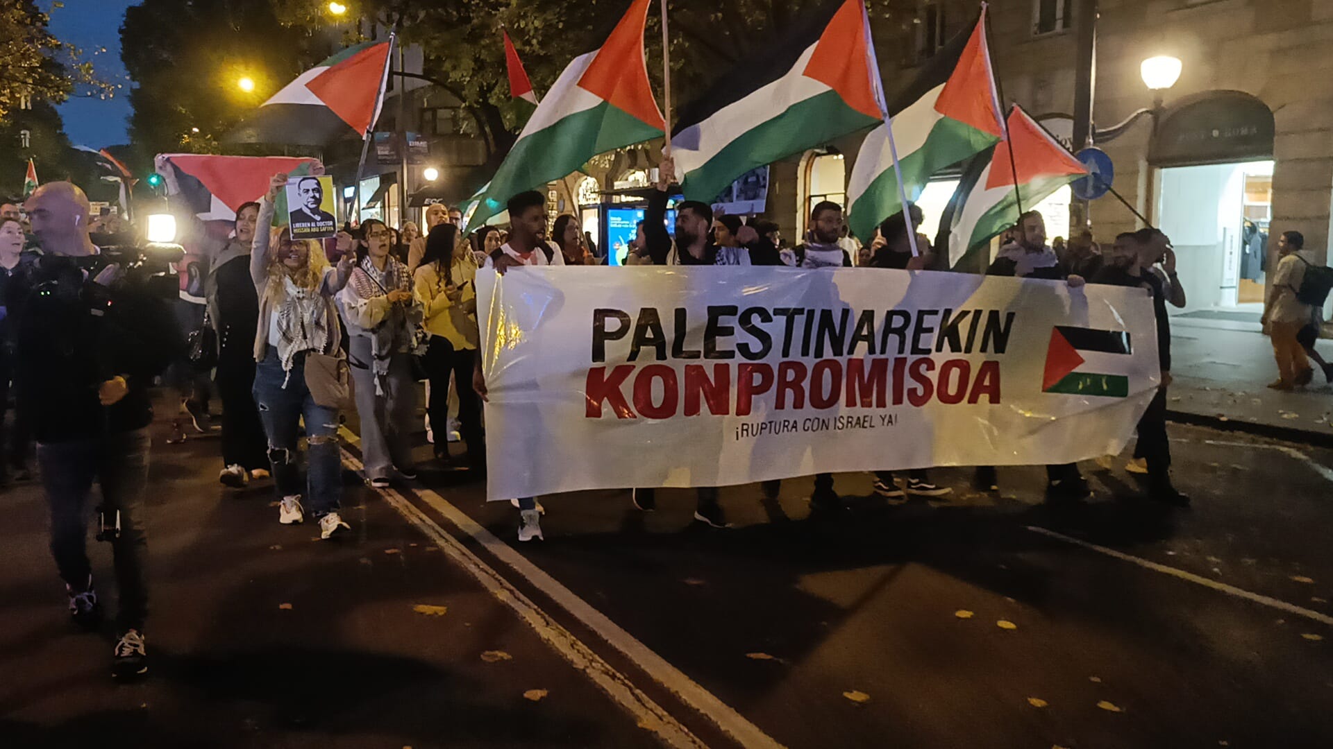 La jornada de huelga en apoyo a Palestina en Bizkaia, en imágenes