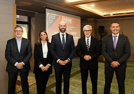 Joseba Bilbao, Arrate Jaureguibeitia, Lander Rubio, Enrique Goñi y Manel Carpio.