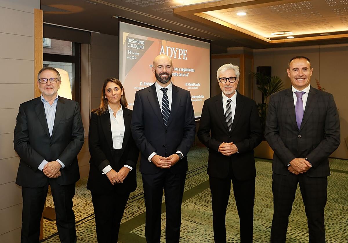Joseba Bilbao, Arrate Jaureguibeitia, Lander Rubio, Enrique Goñi y Manel Carpio.