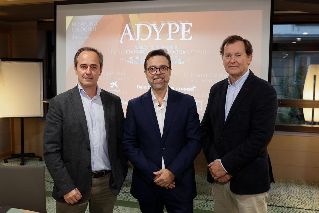 Pablo Garrido, Gonzalo Fornos y José Hurtado de Mendoza.