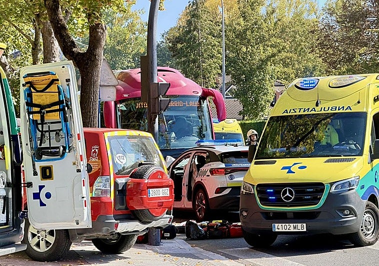 El accidente ha ocurrido en la calle Álava poco antes de las dos de la tarde.