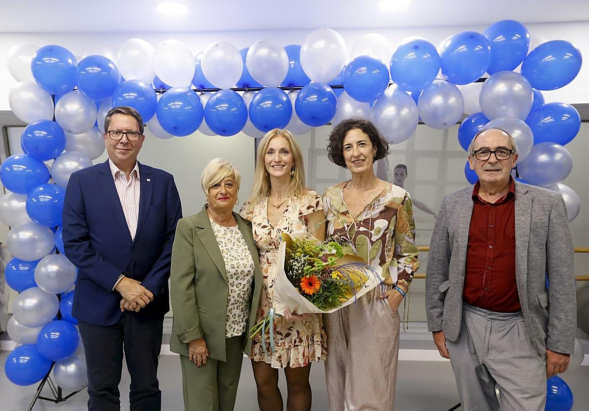 Gonzalo Olabarria, Itziar Urtasun, Teresa González Ardanaz, Lorea Bilbao e Iñaki López de Aguileta.