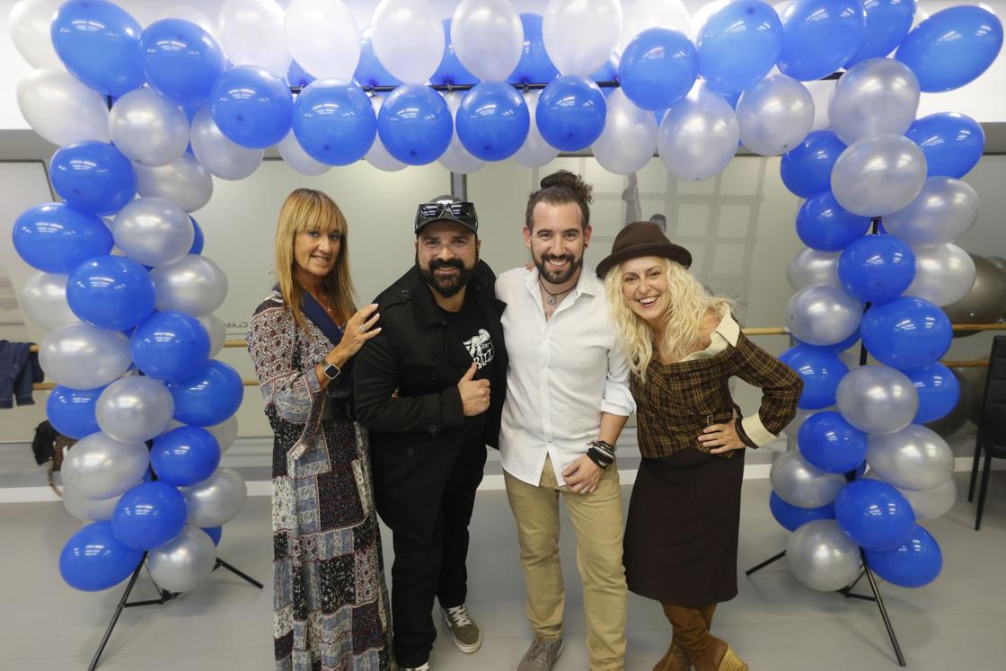 Elena Busturia, Jon Zuazola, Aitor Fernández y Olga Zulueta.