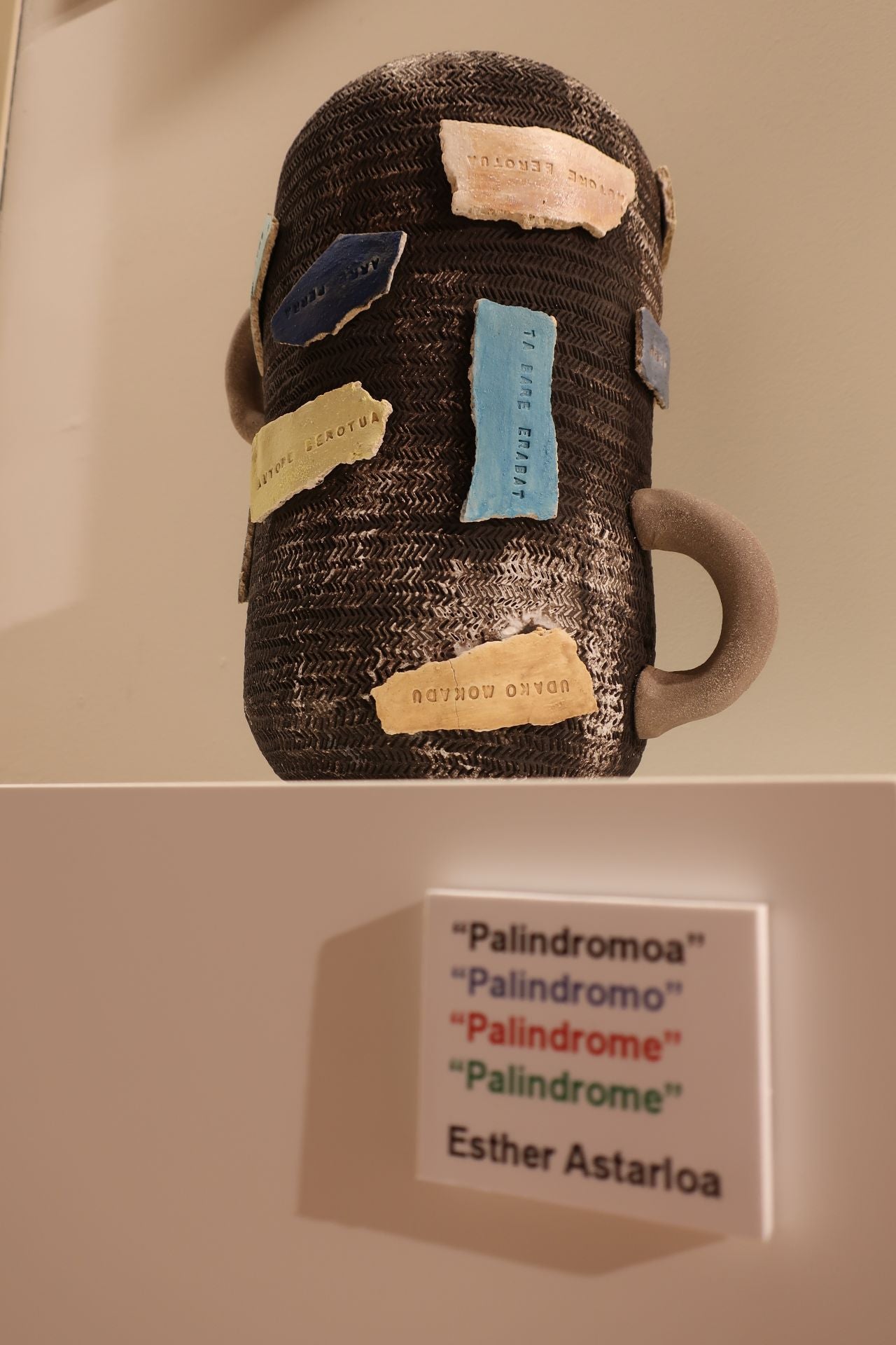 &#039;Markos Gimenoren Karteletrak&#039; erakusketa, irudietan