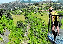 El mirador del río Gándara es uno de los atractivos de este valle cántabro.