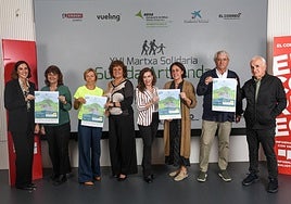Mariona Alba (Vueling), Beatriz González (Aena), Begoña Díez (Asparbi), Carmen Manrique (EL CORREO), Raquel Villada (Haszten), Ana Garibi (CaixaBank), Eduardo Cifrián (Eroski) y Juan Mari del Hoyo (La Montañera).