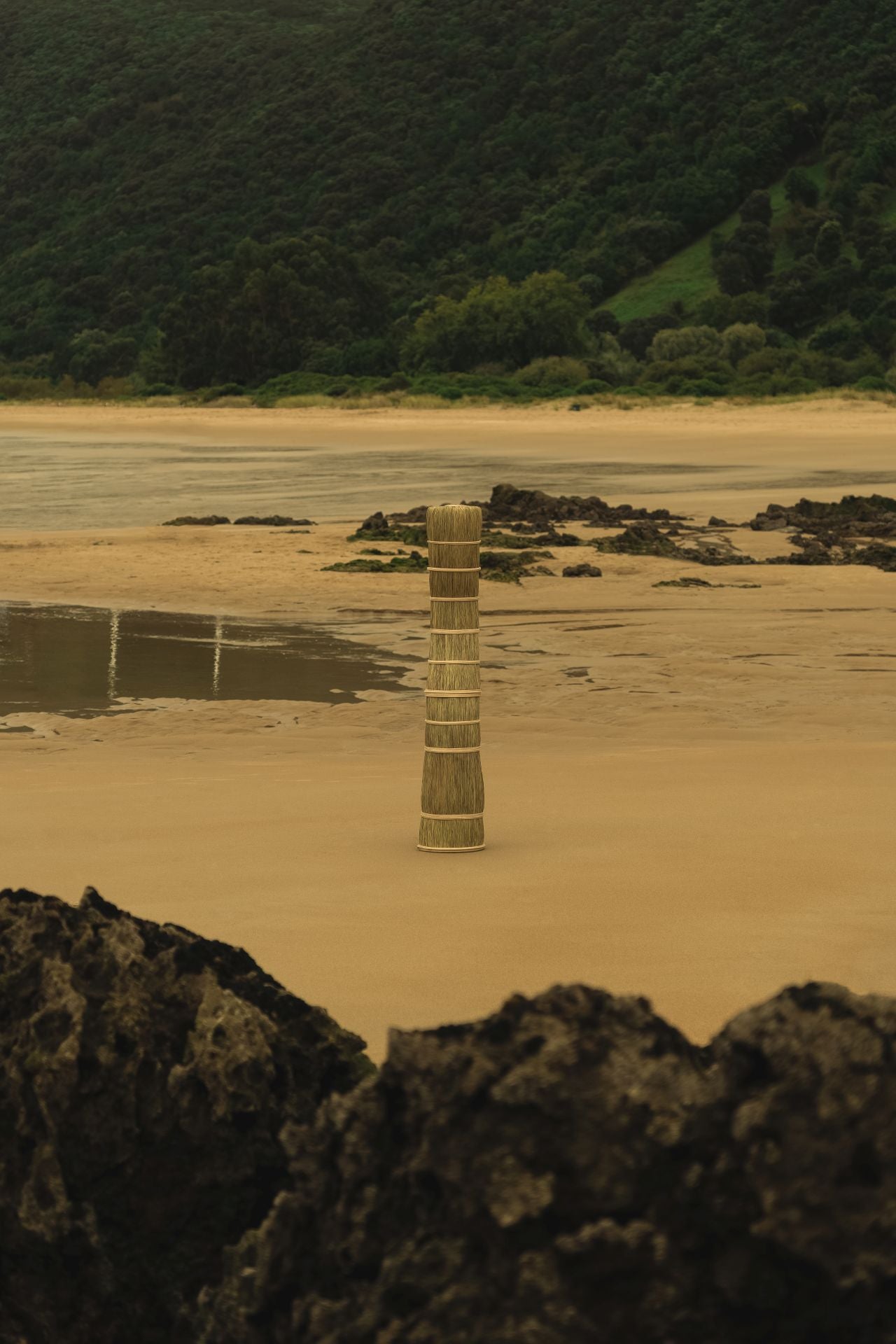 Gabriela Sagarminaga, la artista bilbaína que crea criaturas marinas gigantes para los escaparates de Hermès