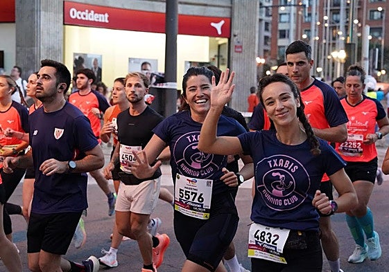 Una marea de atletas conquista Bilbao