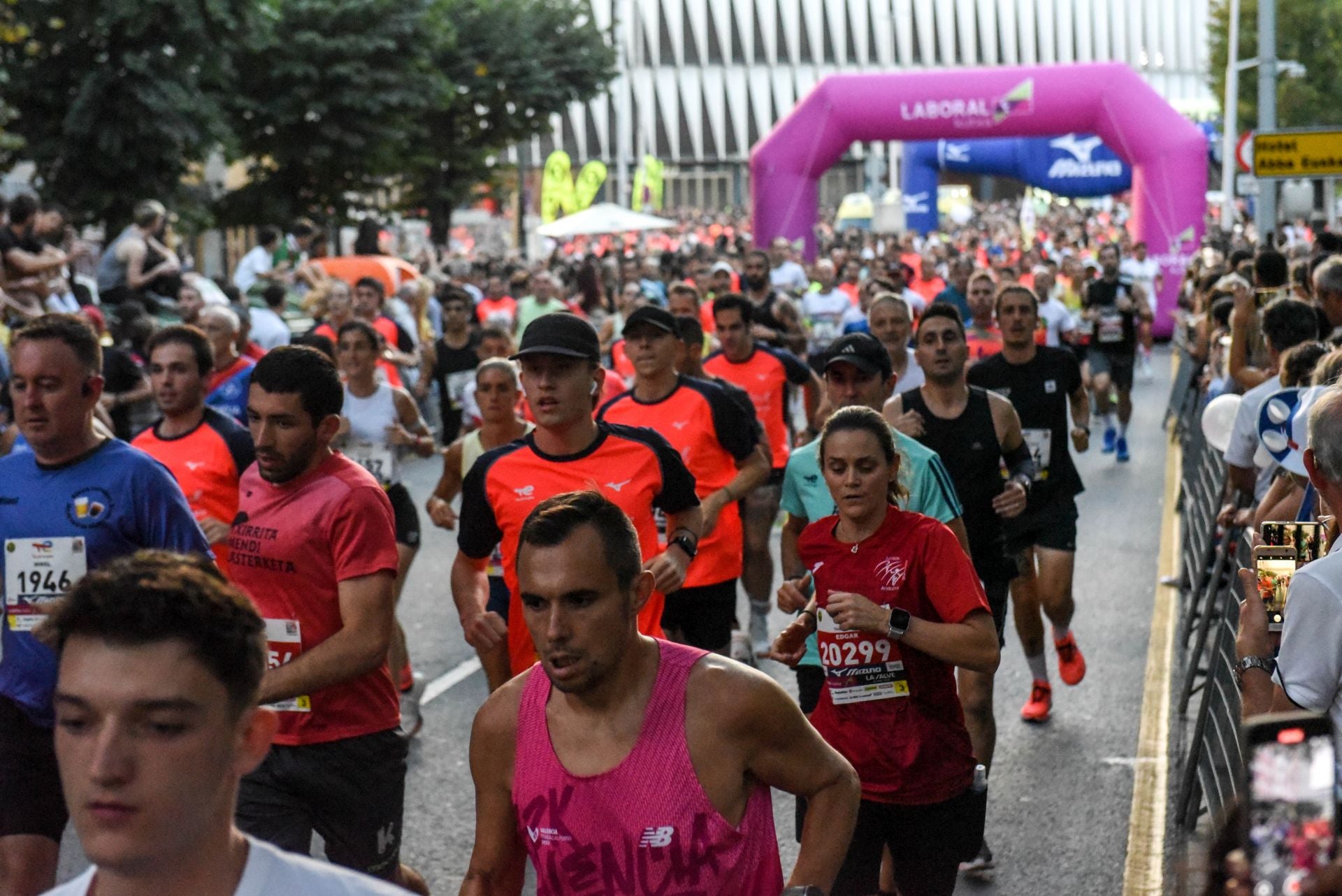 Bilbao se vuelca con el Night Running Fest