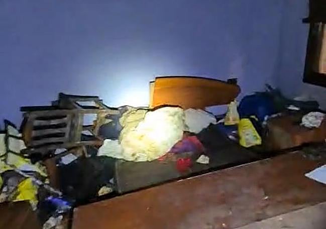 Habitación en la que fue encontrada la mujer