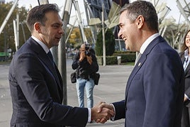 El consejero de Industria del Gobierno Vasco, Mikel Jauregi, recibe este lunes en Bilbao al ministro de Economía y Finanzas polaco, Andrzej Domański, con motivo de su intervención en el Foro Euskadi-Polonia