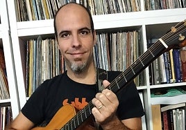 Hippie Johnny: «Le canto al amor, a la incomprensión, a la mortalidad…»