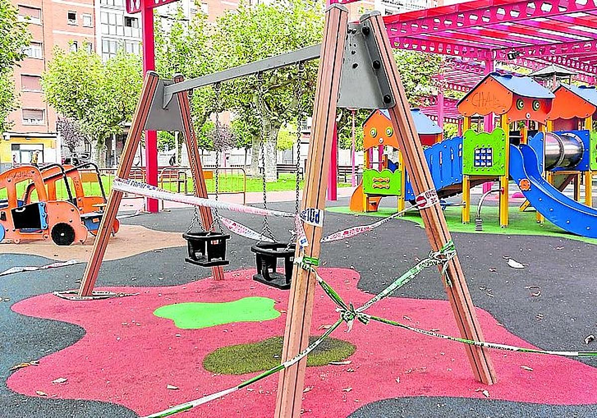 Uno de los afectados es el ubicado en el Antonio Machado.