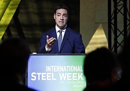 El lehendakari en un momento de su intervención en la inauguración del foro.