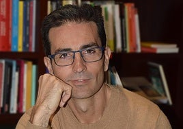 El doctor Villar, en una imagen cedida.