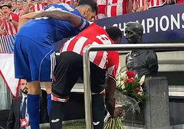 San Mamés se pone en pie en el tributo del Qarabag a Pichichi