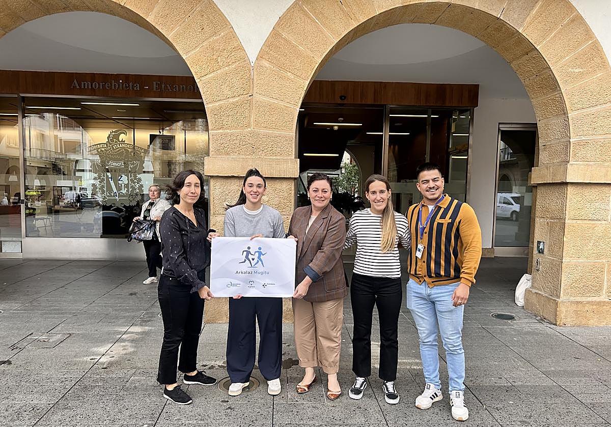 La prestación incluye además un seguimiento continuo a fin de ajustar el plan según la evolución de cada persona.