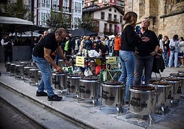 Las putxeras invaden a todo tren Balmaseda, en imágenes