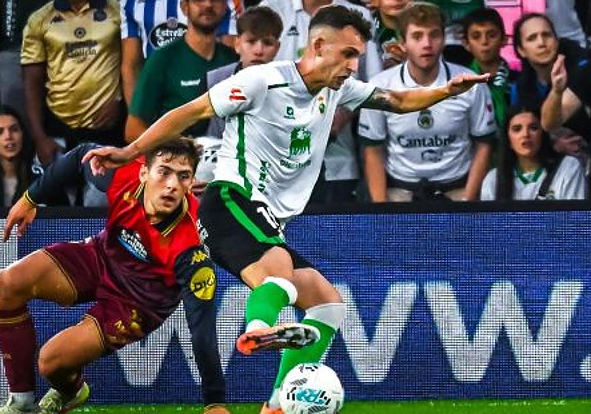 Íñigo Vicente, ante el Deportivo en la anterior jornada.