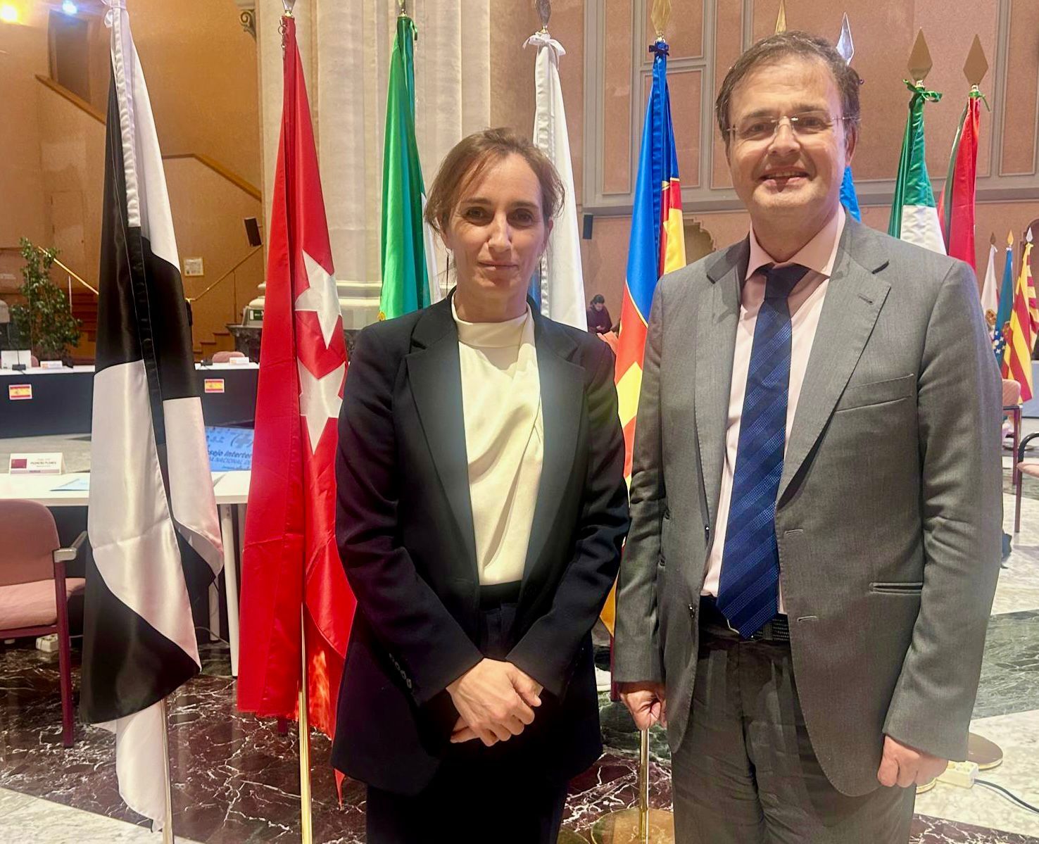 La ministra Mónica García y el consejero Alberto Martínez se han reunido hoy en Zaragoza.