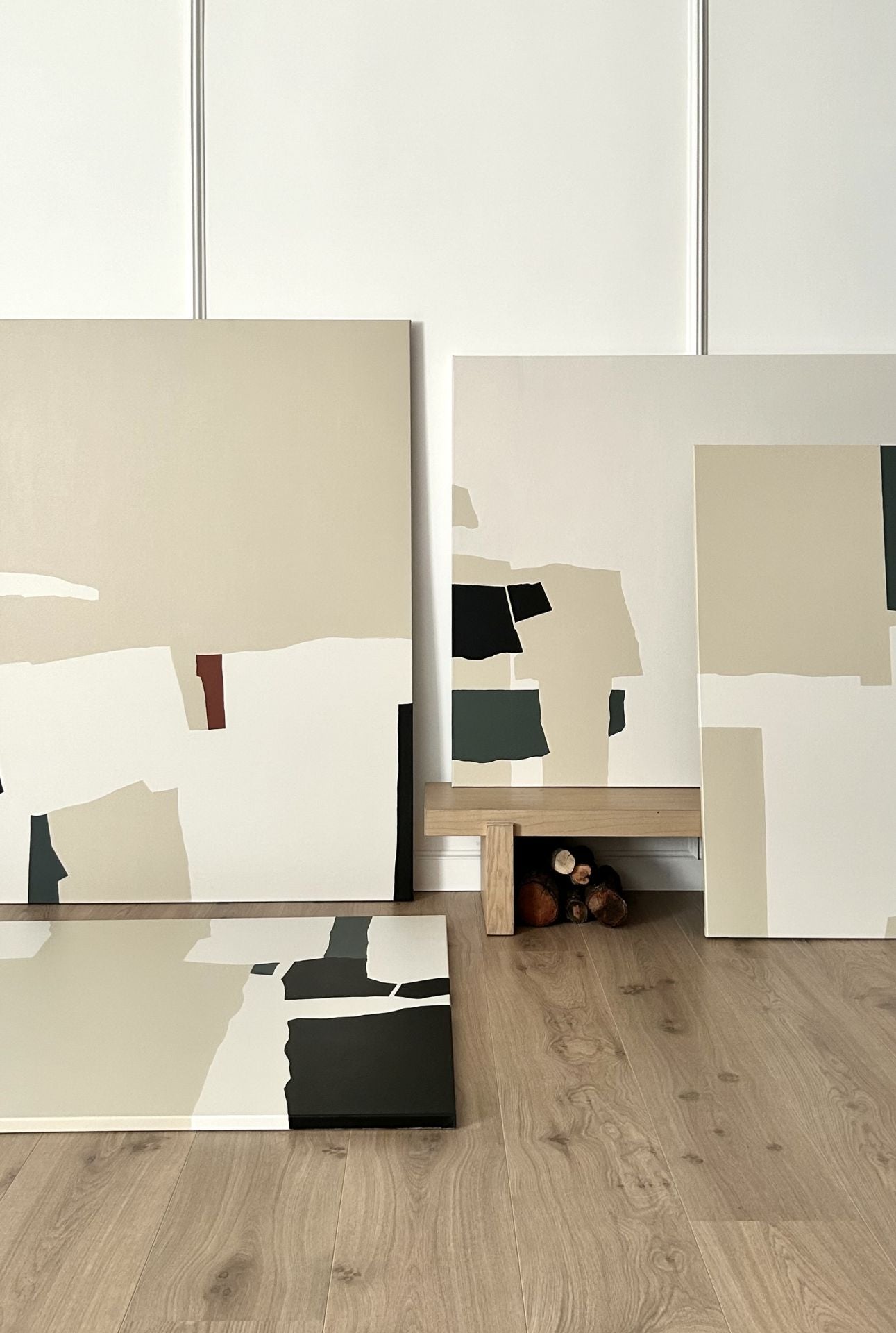 Leire y Haritz, la pareja de Leioa que crea los cuadros para las casas más elegantes de Bizkaia