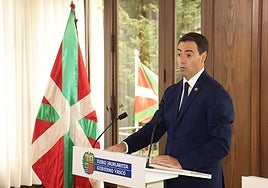 Pradales ve el Estatuto de Gernika como un pacto «de mínimos» y pide dar «un nuevo salto cualitativo»