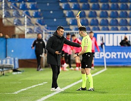 La cúpula del club cree en la mejora del equipo y el gallego se mantiene en el puesto.