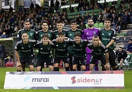 El once inicial que saltó en Las Llanas.