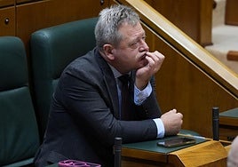 Zupiriak Voxi egindako opari ulertezina