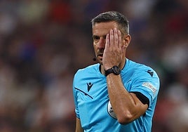 Slavko Vincic arbitró el Galtasaray-Fenerbache que se disputó en febrero