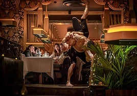Acrobacias, danza del vientre... llegan las cenas temáticas a este restaurante de Bilbao