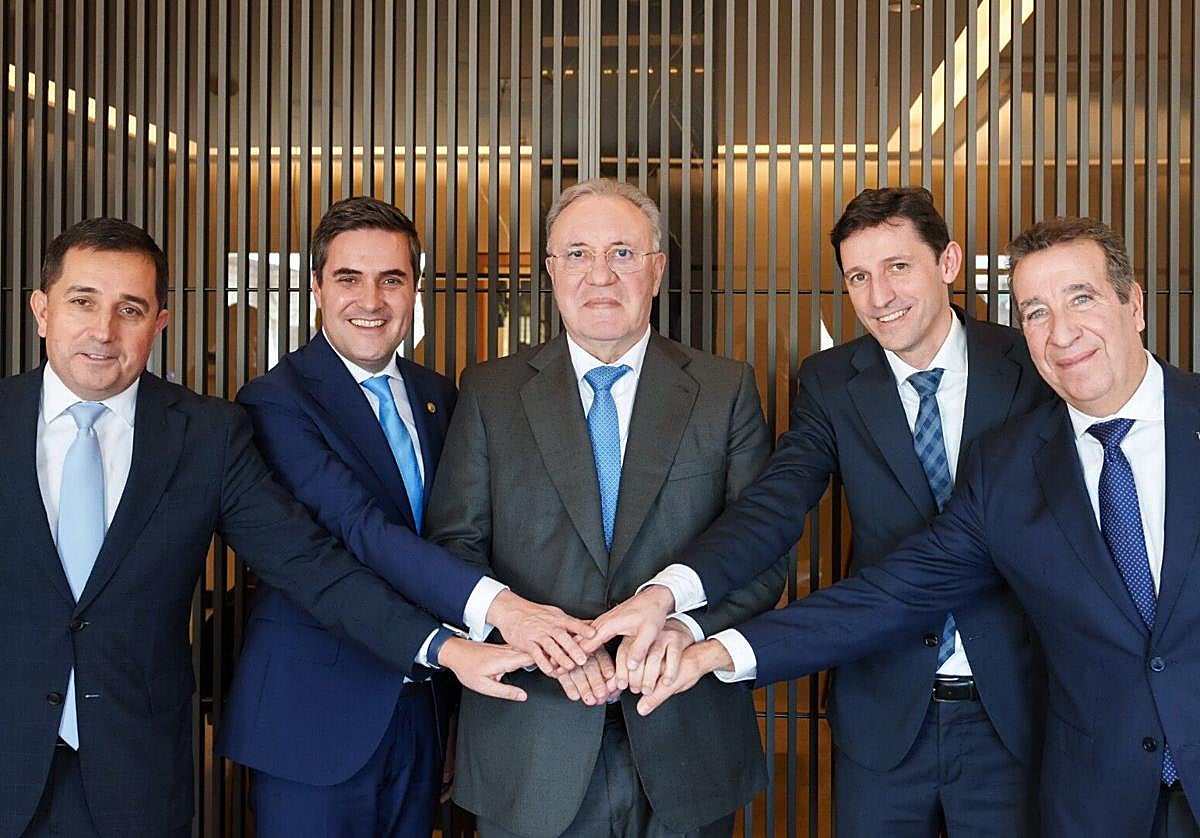 Xabier Sagredo, Mikel Jauregi, José Antonio Jainaga, Nöel d'Anjou y Jon Urresti