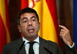 Siguen las contradicciones en la gestión de Mazón durante la dana: acompañó a la periodista a un aparcamiento tras comer en El Ventorro