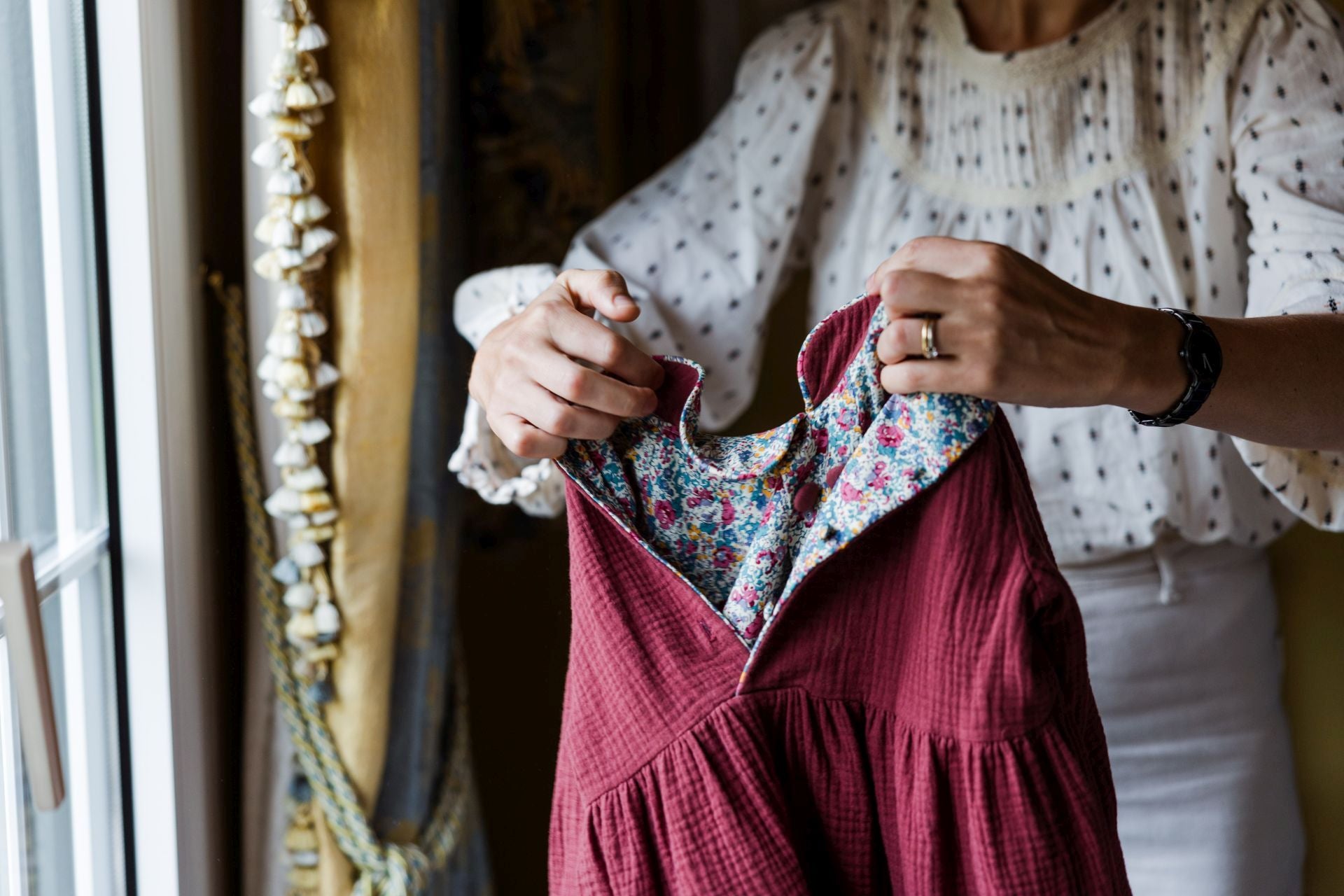 Maite y Ainara, las madres del colegio Europa de Getxo que han creado una firma infantil para vestir a los niños con estilo