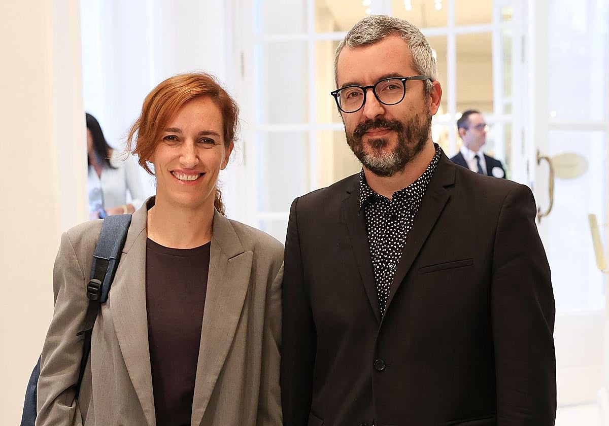 La ministra, Mónica García, y el secretario de Estado de Sanidad, Javier Padilla.