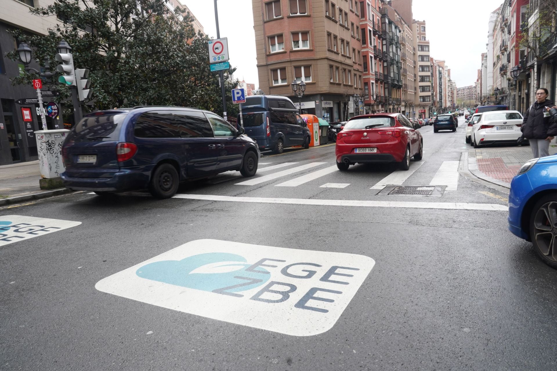 75 multas al día por entrar en la zona de bajas emisiones de Bilbao