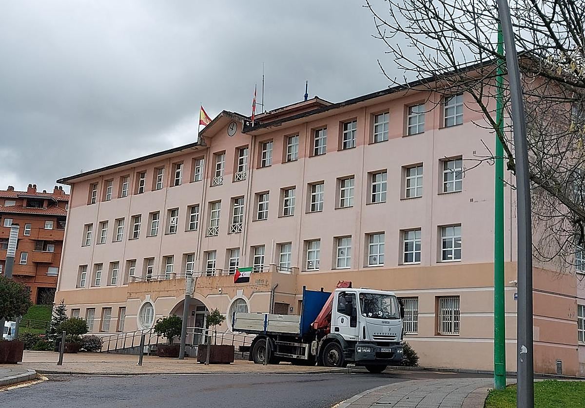 Abanto aprueba una subida generalizada del 2,7% en los impuestos