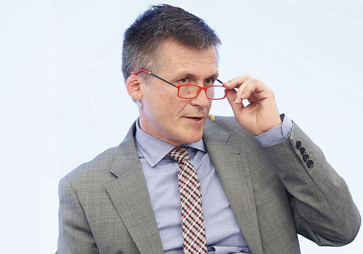 Mancisidor es profesor de Derecho Internacional en Deusto y ha trabajado en organismos de la ONU.