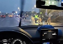 Retenciones en la A-8 sentido Bilbao por un accidente a la altura del Max Center