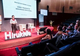 Las familias numerosas vascas se reunieron ayer en elPalacio Europa.