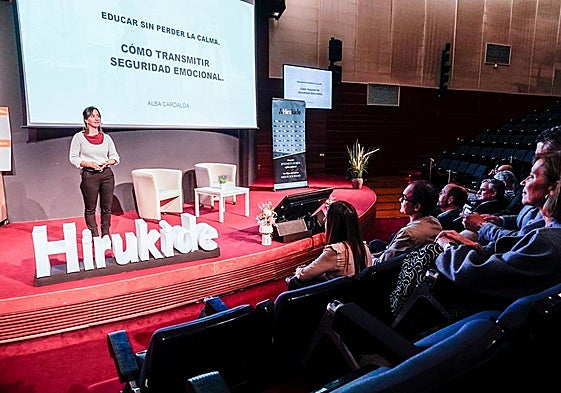 Las familias numerosas vascas se reunieron ayer en elPalacio Europa.