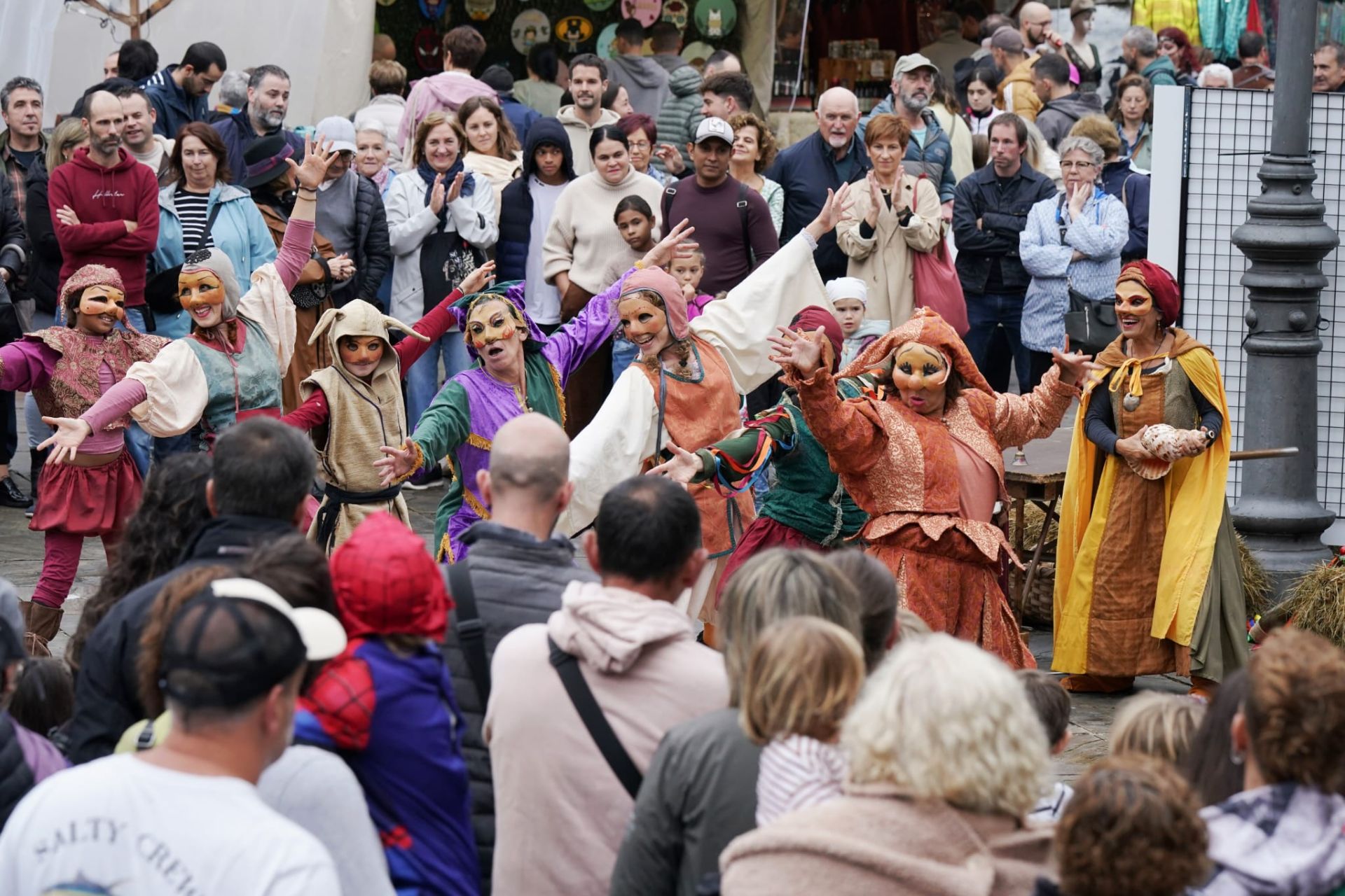 En fotos: Lekeitio viaja a la Edad Media