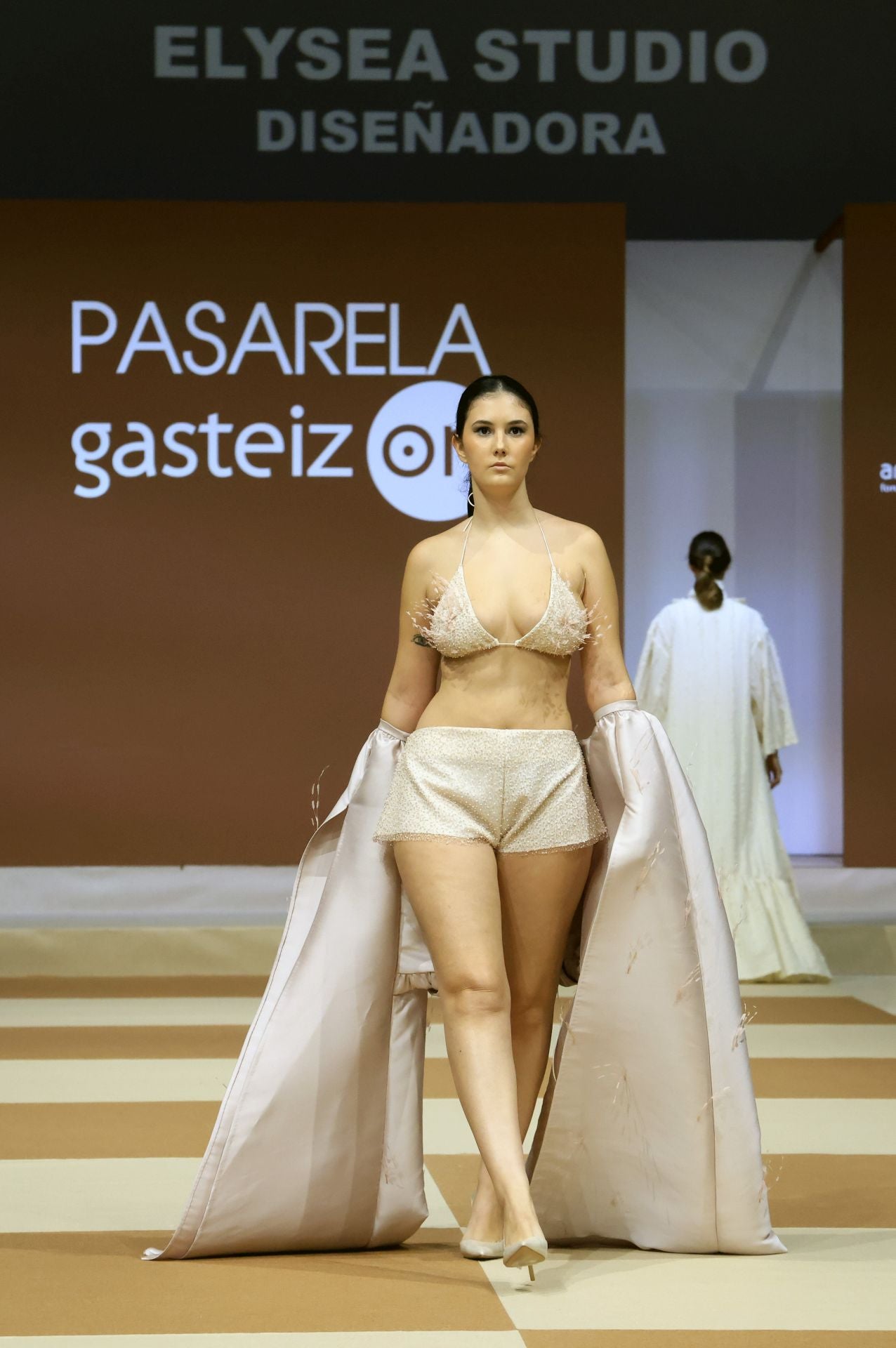 El desfile de la diseñadora vitoriana Eva Gómez en la pasarela Gasteiz On