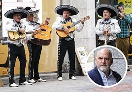 Los mariachis, este martes, en la puerta del juzgado de Bilbao.