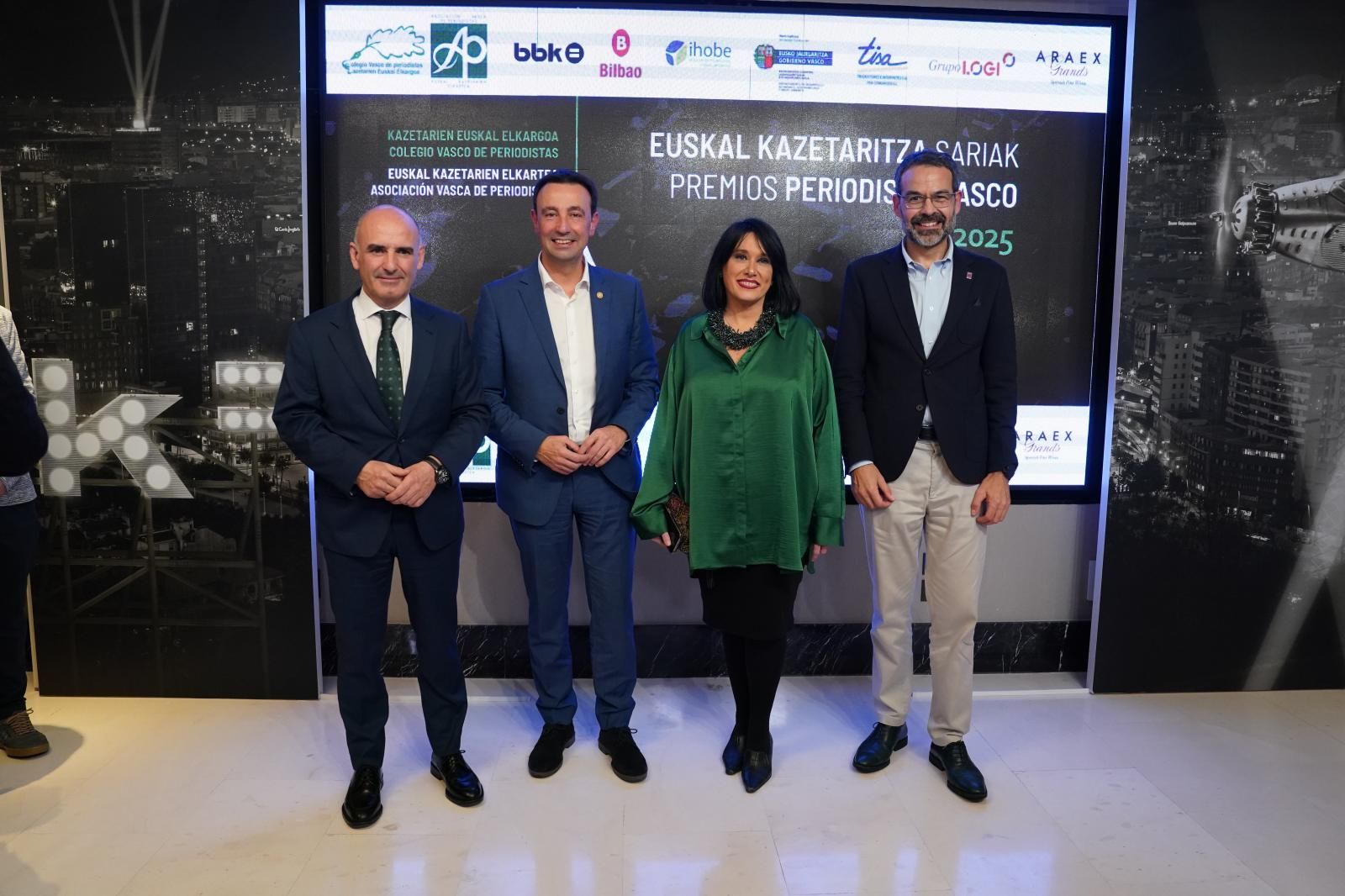 Andoni Aldekoa, Mikel Torres, Amaia Fano y Carlos García Buendía. 